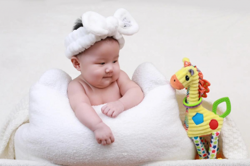 邓州宝宝几个月翻身